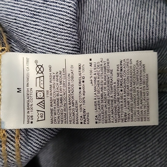 Old Navy Womens Cropped Jean Jacket 100% Cotton Denim Size M - Picture 10 of 10